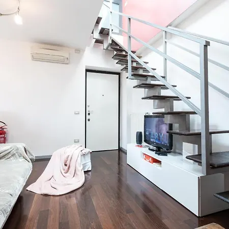 Sempione Split-level Terrace - Collection Apartment Milan